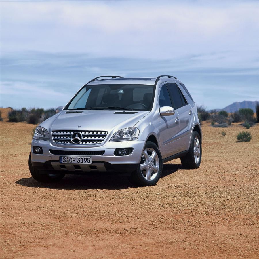 Mercedes-Benz ML-Class 2006 года  (фото 295 из 400)